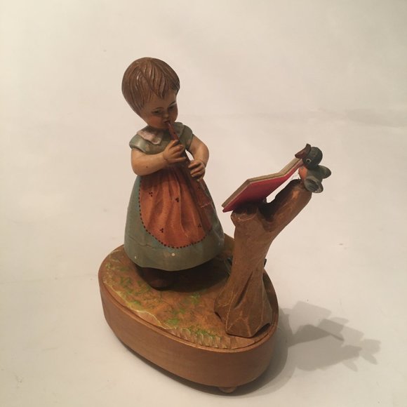 Vintage Wooden  Girl Playing Flute - Picture 11 of 11